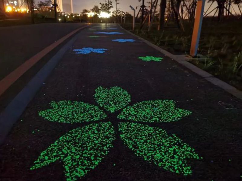 腳踩銀河！柳州驚現(xiàn)一條夜光跑道！今天正式開放！燃燒你的卡路里！
