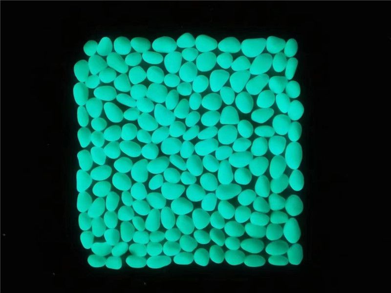 無(wú)機(jī)蓄光自發(fā)光碎石